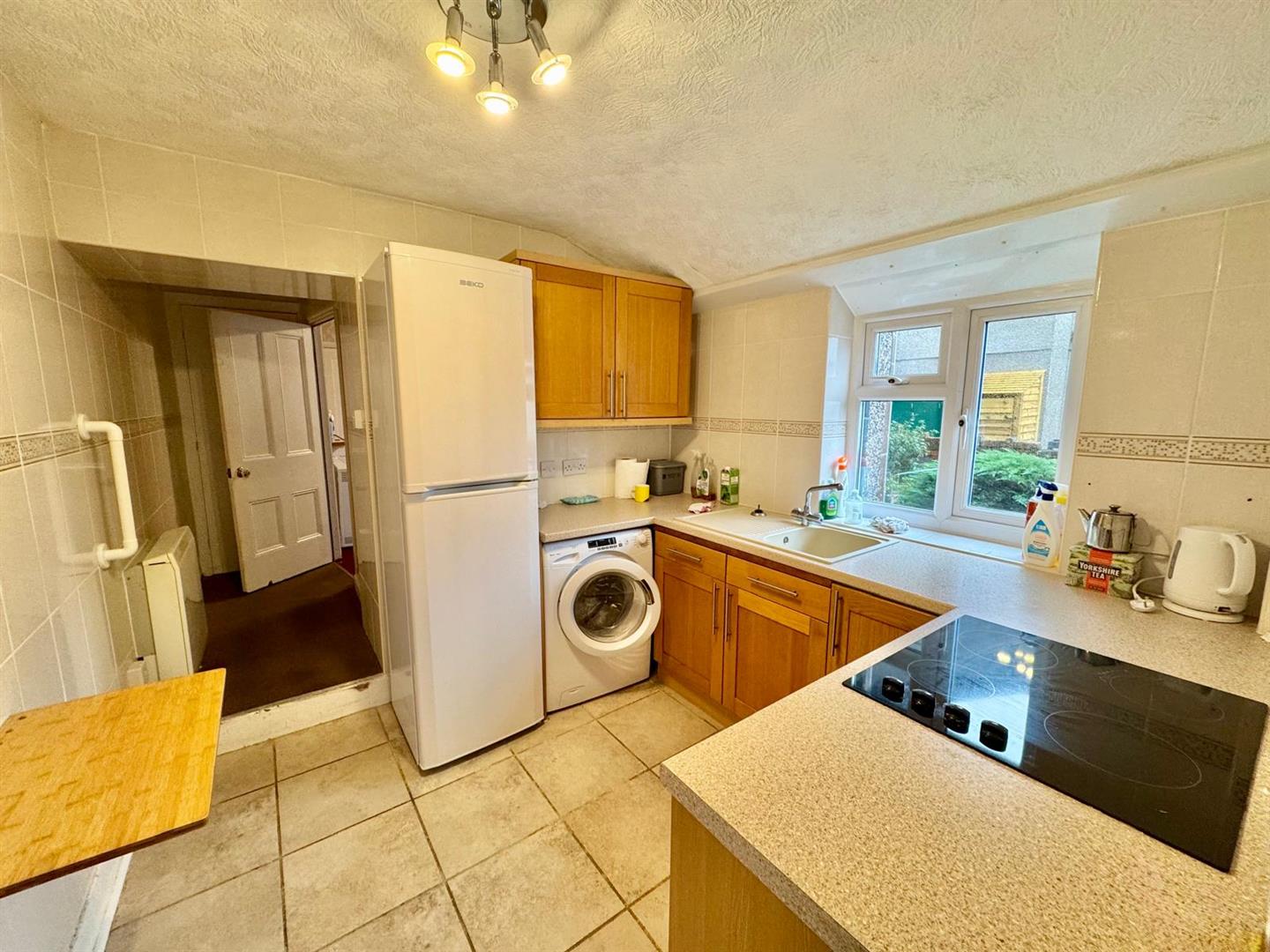 PHOTO-2025-11-27-10-28-07 (8).jpg